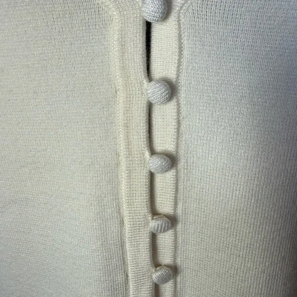 NWOT. Joie Cream V-Neck Sweater with Chain Detail. PTP 24 - Picture 2 of 8